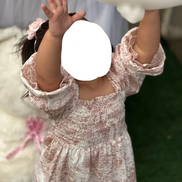 Nothing Fits But Mommy and Me Yuki Dress Baby Pink size 1-2Y